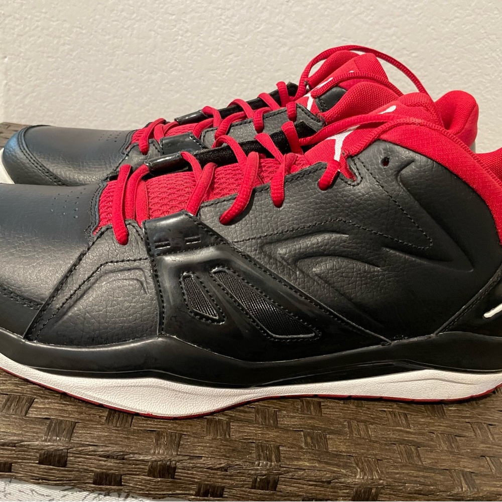 Nike Air Jordan Retro - new